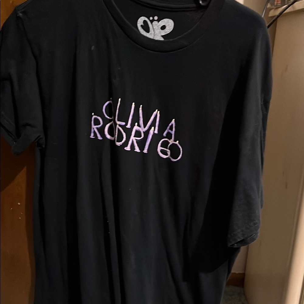 Olivia Rodrigo tee shirt